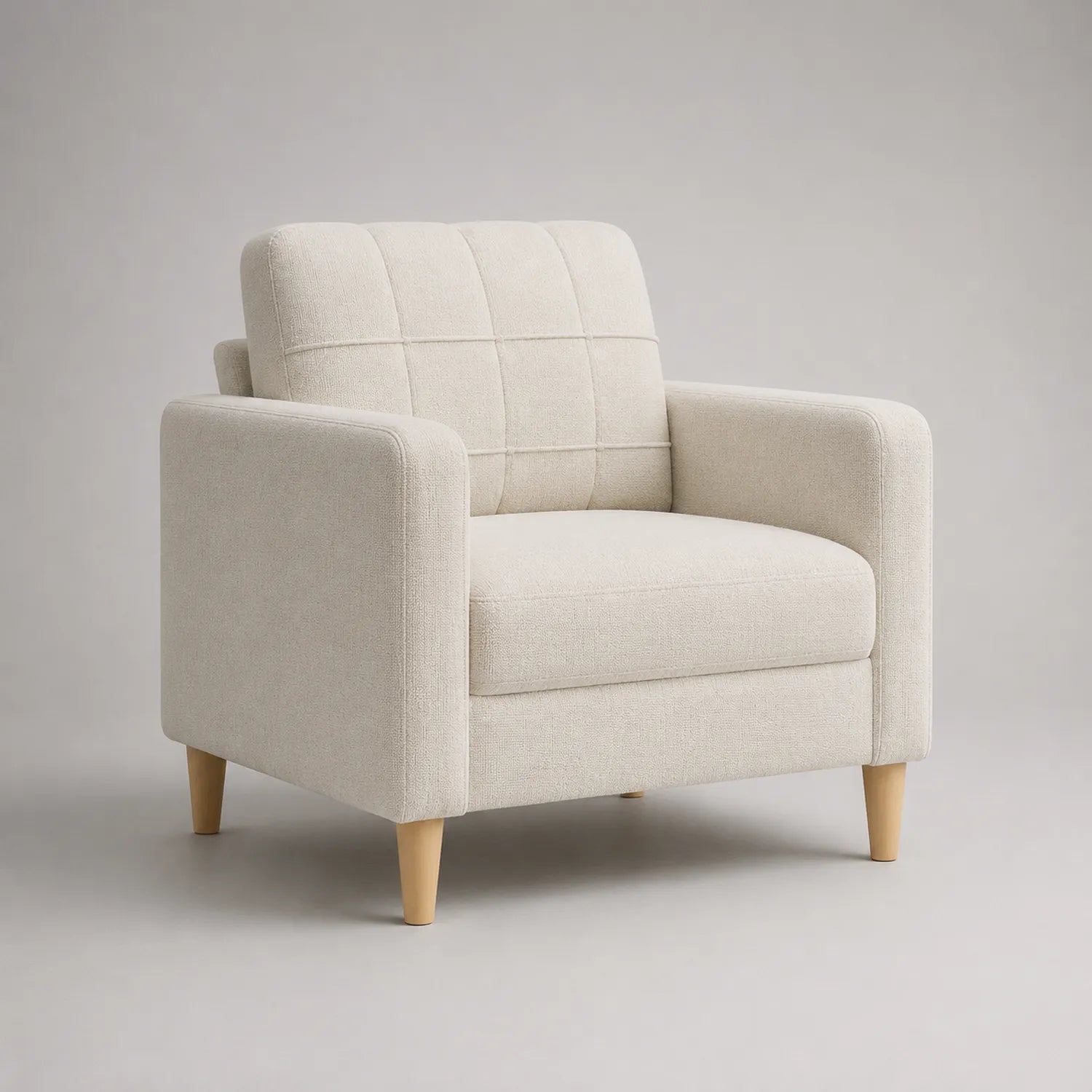 Einzelsessel aus Massivholz mit Polyesterbezug in Beige